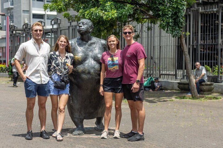 San Jose Walking Food Tour and Gold Museum Small Group