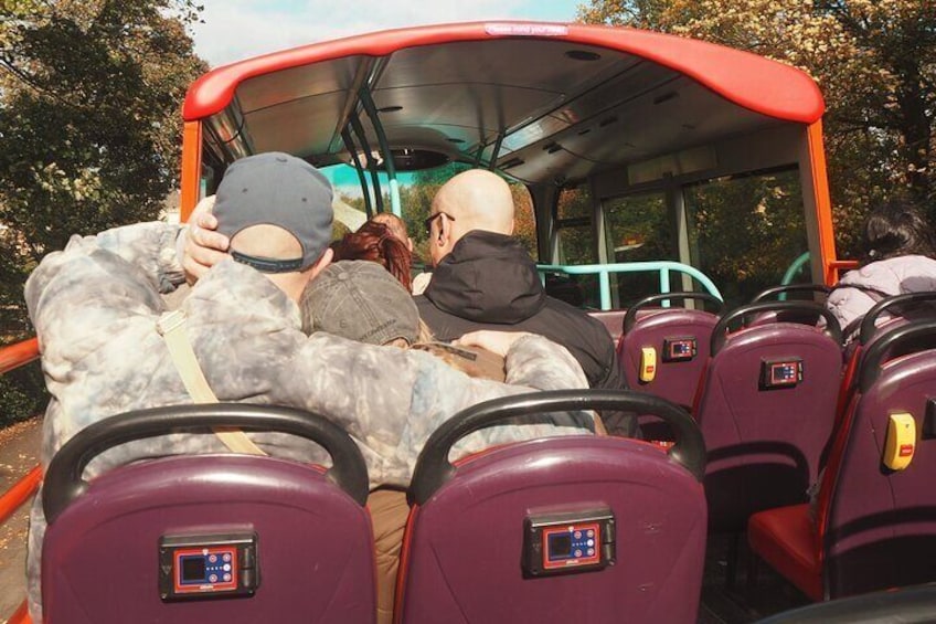 Edinburgh Hop-on Hop-off City Tour