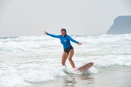 Private Surf Lesson in the Sunshine Coast for Women