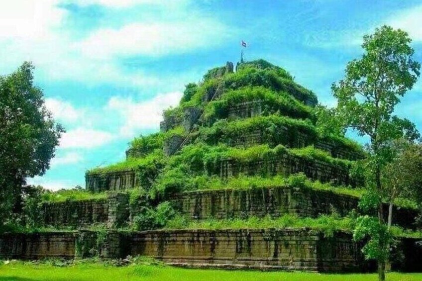 koh ker-temple
