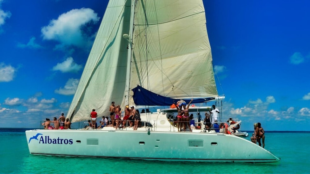 Isla Mujeres Catamaran Cruise with Snorkeling & Beach Club