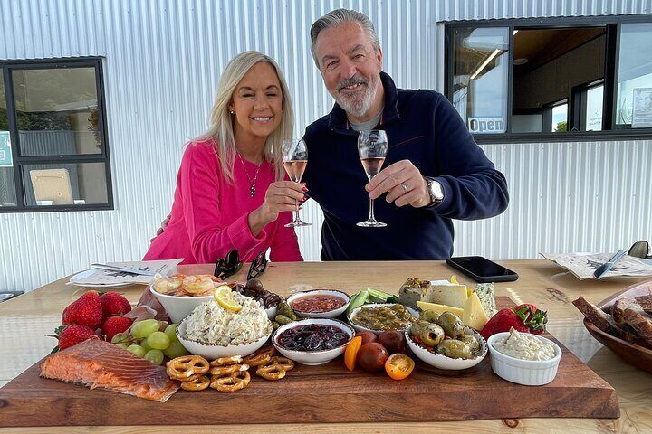 Lunch and wine tastings at Le Gra Vineyard.