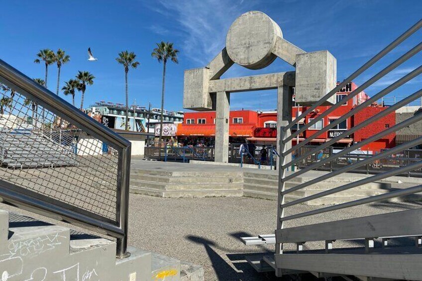 Venice Boardwalk & Canals Walking Tour