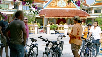 Bangkok City Culture - ride through the heart of Bangkok