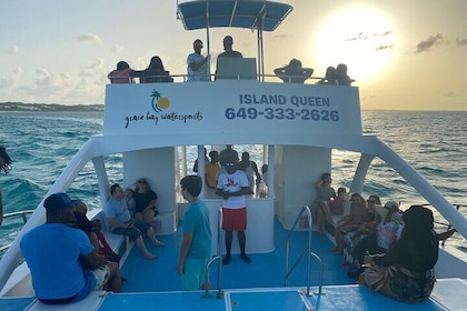 Private Catamaran Sunset Cruise in Turks and Caicos