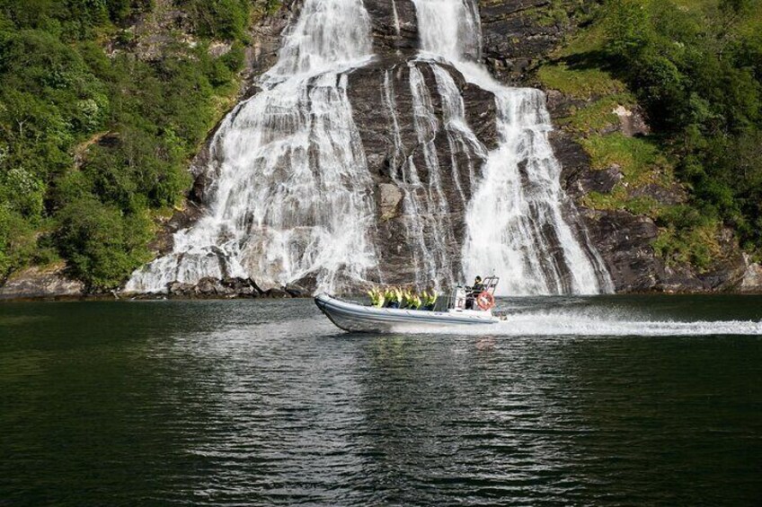 RIB Fjordsafari Geirangefjord