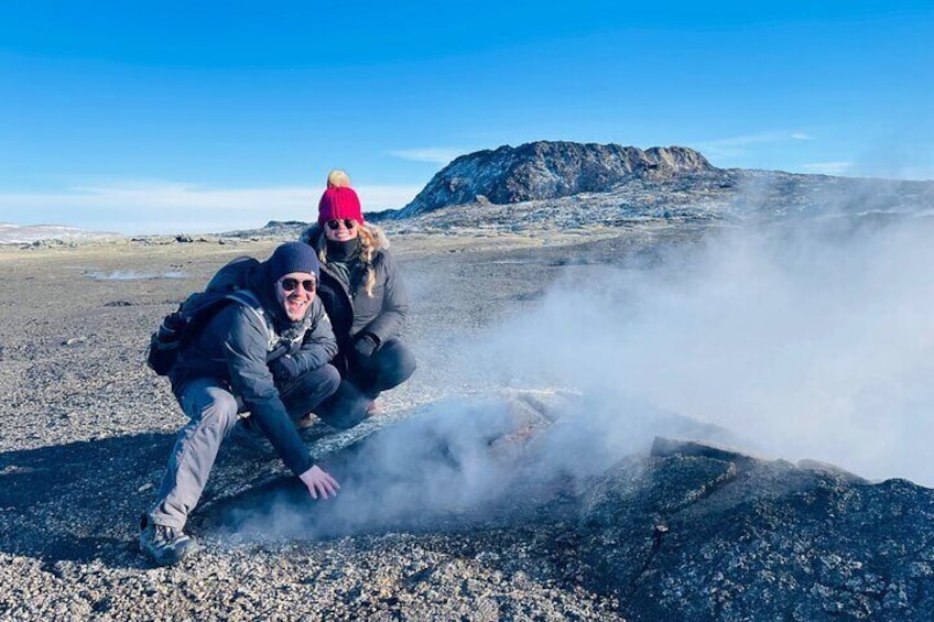 Grindavík eruption 2024-Fagradalsfjall Volcano Hike Private Tour 