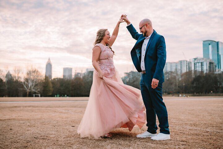 Private Vacation Photoshoot with Photographer in Atlanta