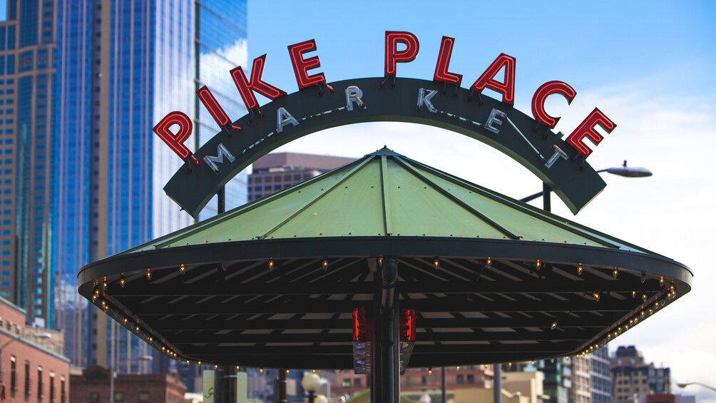 Close up of Pike Place Market sign.