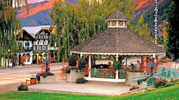 Leavenworth & Wenatchee Valley Wine Tasting Tour