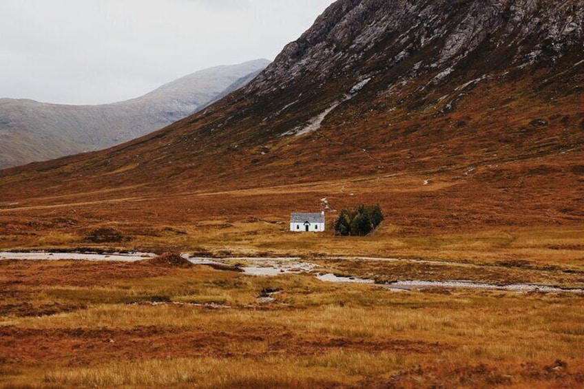 14 Day Travel Scavenger Hunt – Scottish Highlands (Self-Guided Private)