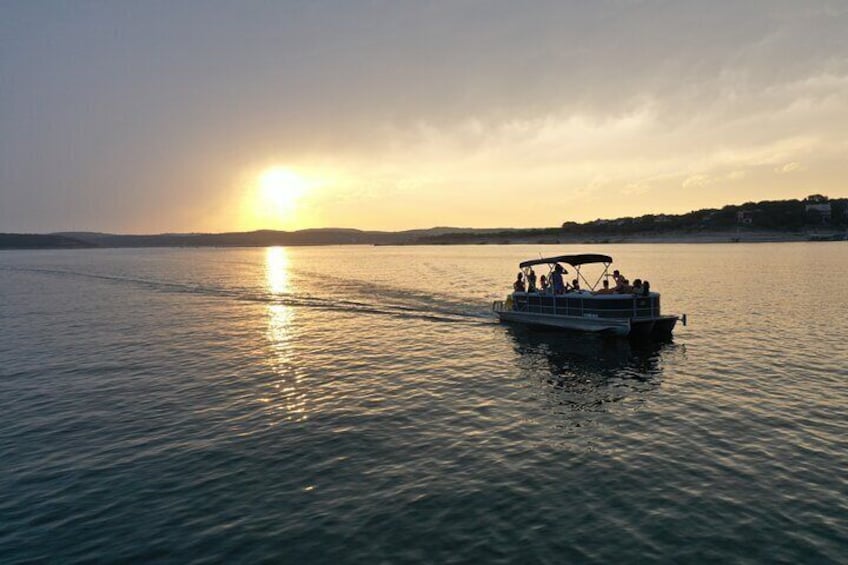 Small-Group Public BYOB Sunset Boat Tour on Lake Travis