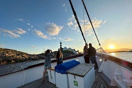Lofoten Islands Private Midnight Sun Yacht Cruise from Svolvær