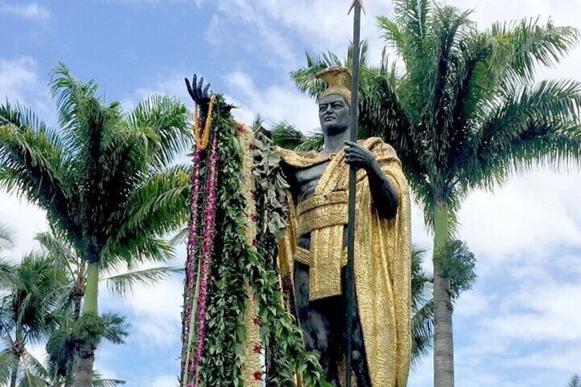 Wailoa River to King Kamehameha Statue SUP Adventure