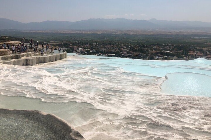 Private Pamukkale Day Tour from Istanbul by Plane