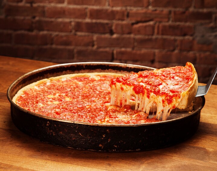 Private, Self-Guided Deep Dish Pizza Foodie Tour