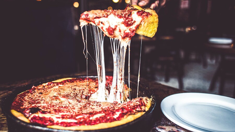 Private, Self-Guided Deep Dish Pizza Foodie Tour