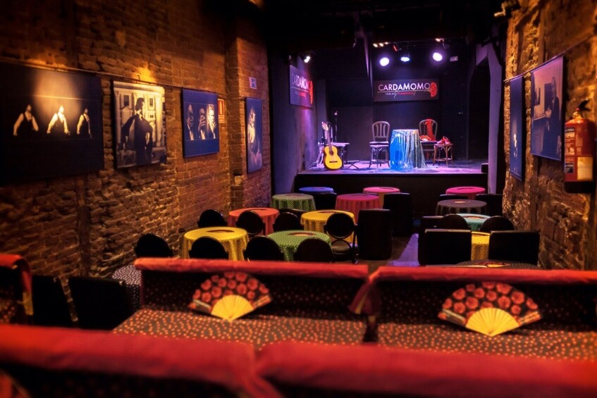 Flamenco Show at Cardamomo Tablao