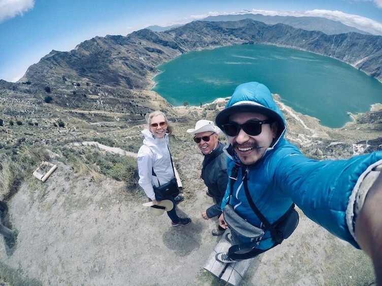 Daily departures: Small Groups Tour to Quilotoa Lagoon 