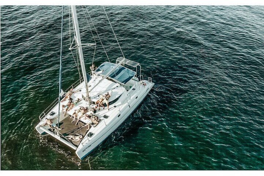 Private Sailing Tour on catamaran Playtide Charters Tamarindo CR All inclusive