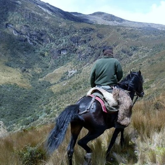 Private Half-Day Cable Car and Horseback Tour Above Quito