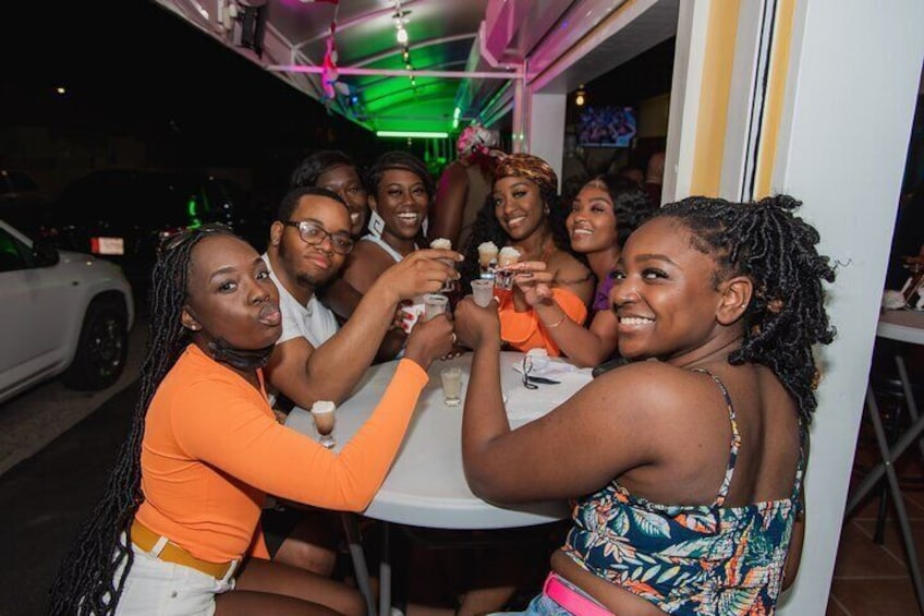 Nightlife Barhopping Tour with Dancing and Party Bus in Aruba