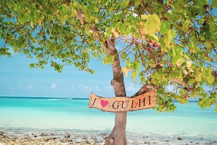 Maafushi: Gulhi Island Full-Day Tour from Maafushi