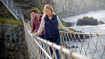Northern Ireland Coast & Belfast City Full-Day Tour