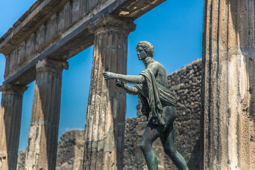 Skip-the-line Pompeii & Vesuvius Guided Tour