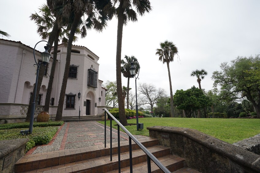 Historic City Afternoon Tour: Boat Locks to Mission Concepcion