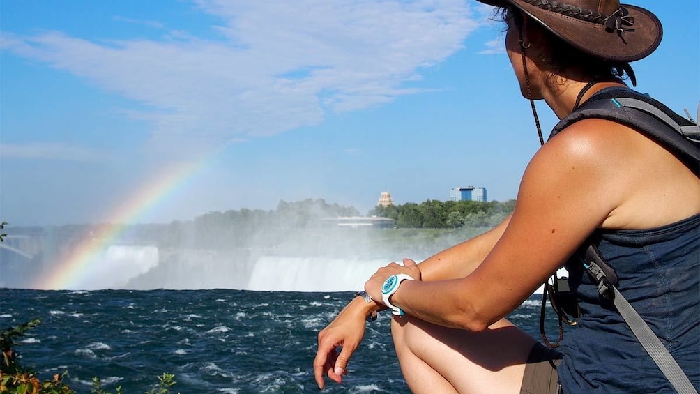 Tourist on the Niagara Falls tour