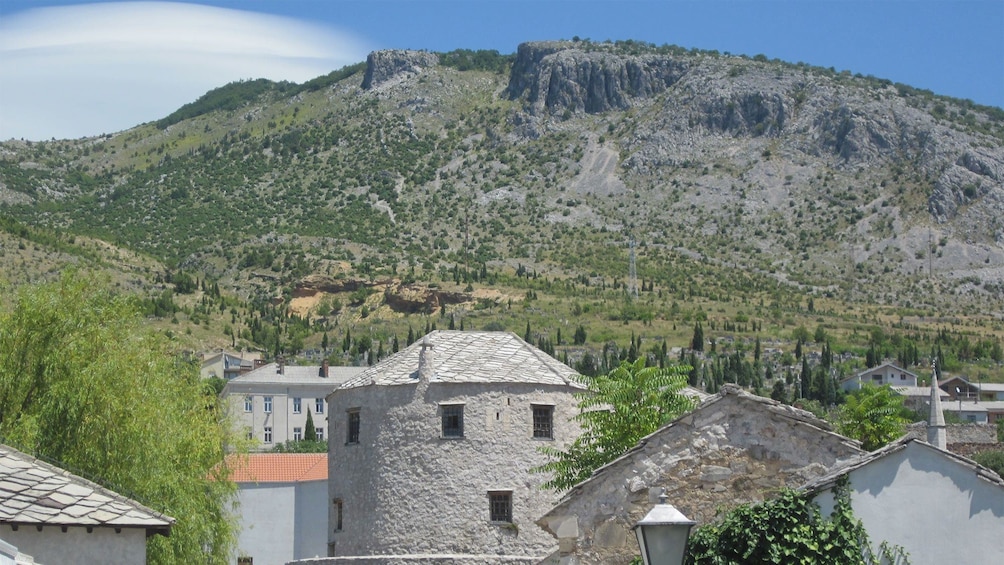 Charger l’élément 2 sur 8. View of mountain about Mostar, Bosnia and Herzegovina