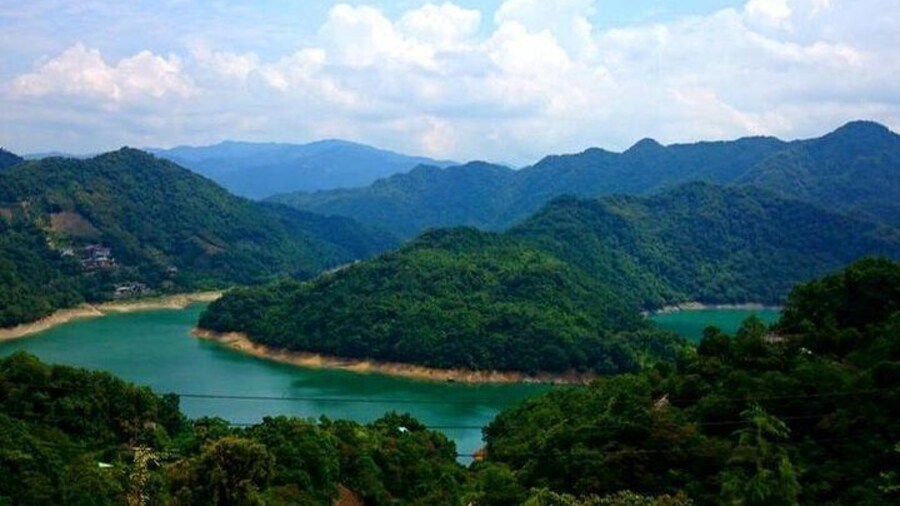 N116 Shijiu Old Street Qiandao Lake Secret World Gossip Tea Garden Day Tour