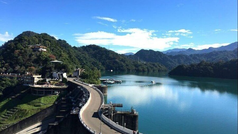 N110 Shihmen Reservoir Daxi Huahai Farm Daxi Old Tea Factory Daxi Old Street Day Tour