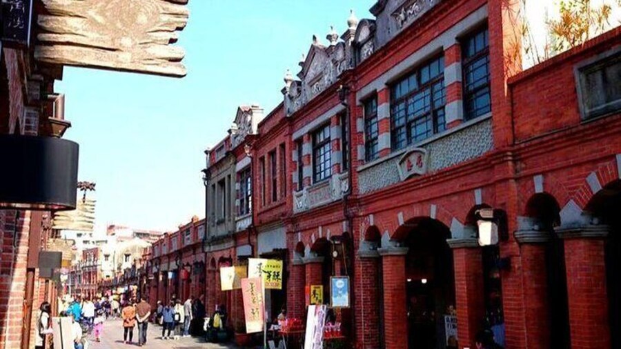 N111 New Three Gorges Old Street Yingge Ceramics Hand Dirty DIY Day Tour