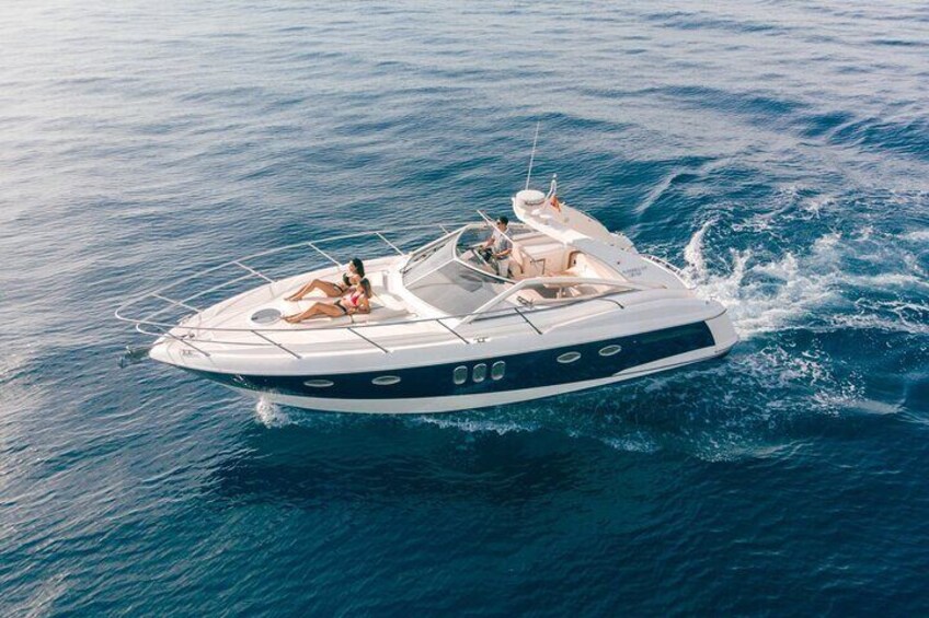 Private Half-Day Luxury Boat Trip from Puerto Banus