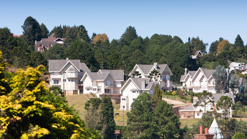 Carregar foto 2 de 5. residential homes in Brazil
