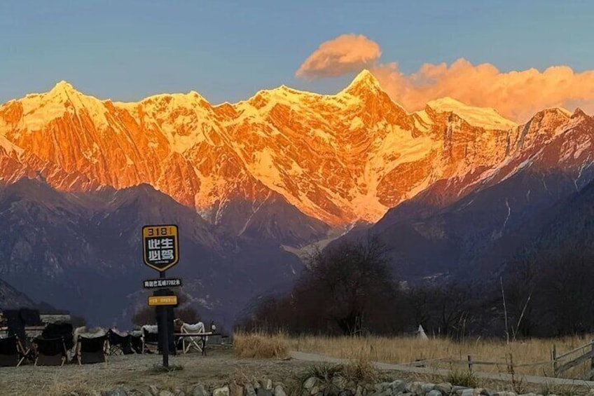 (Classic route) 8 days of panoramic view of the Tibetan squad - Lhasa + Sheep Lake + Jekaterinburg + Peak + Namashi