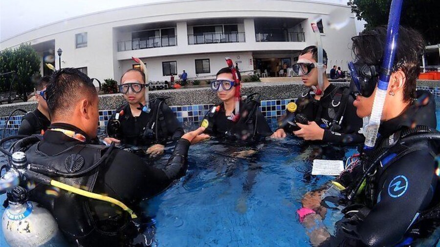 Kenting Taiwan Diving-PADI International Diving License Open Water Chinese Course for Beginner Diver