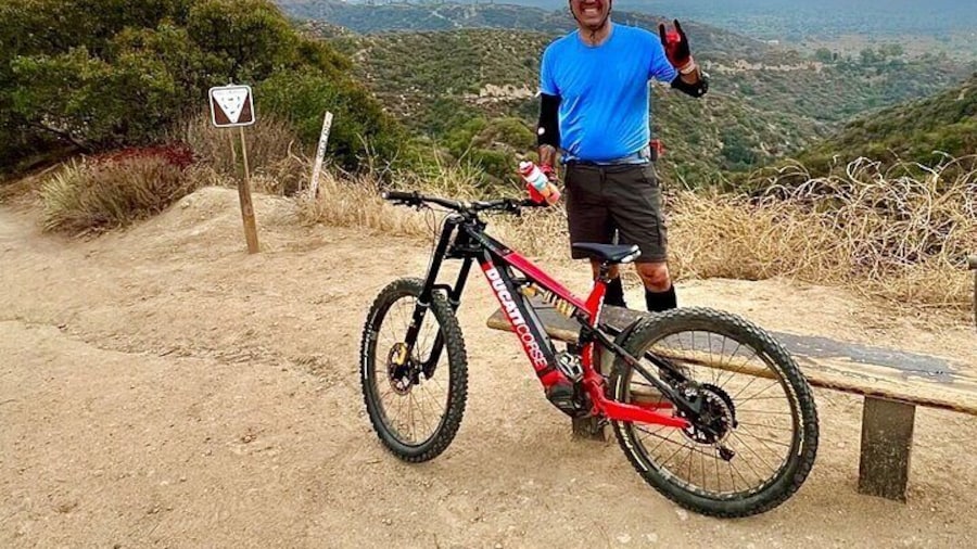 El Prieto Downhill Electric MTB- La Canada Flintridge