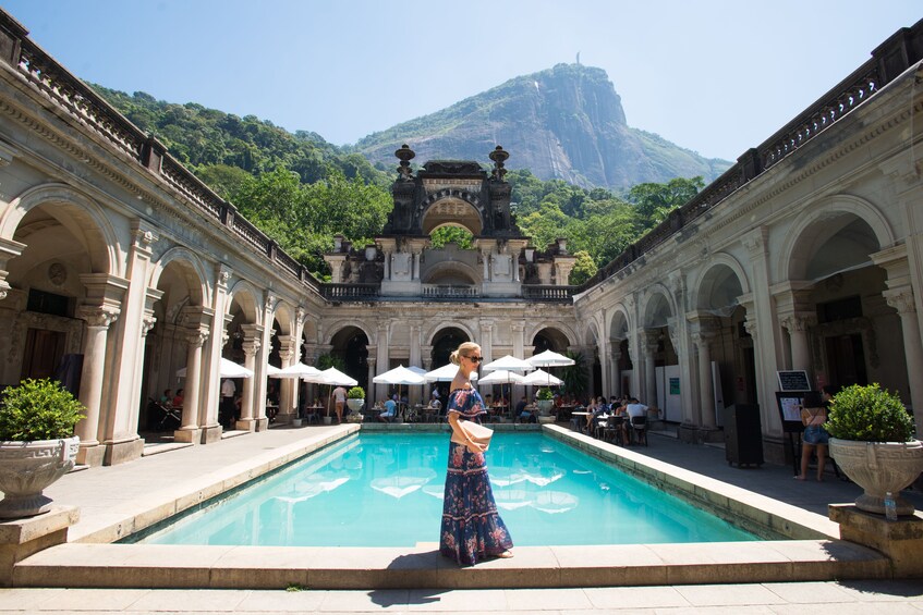 Lagoon & Parque Lage Private Tour & Photo Shoot