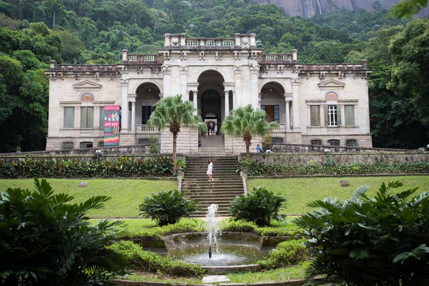 Lagoon & Parque Lage Private Tour & Photo Shoot