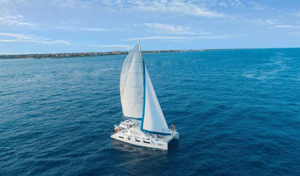 Luxury Sailing & Snorkeling Experience from Riviera Maya