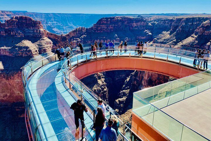 Grand Canyon Tour with Hoover Dam and Skywalk Included