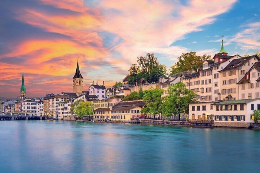 Half-Day Guided Walking Tour of Zurich Including a Lake Cruise