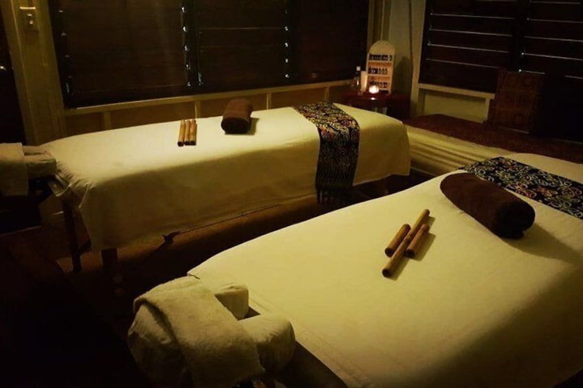 Bamboo Fusion Massage in Shangri-La