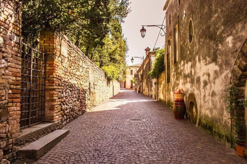 "Discovery of Witches" Euganean Hills Tour from Padua