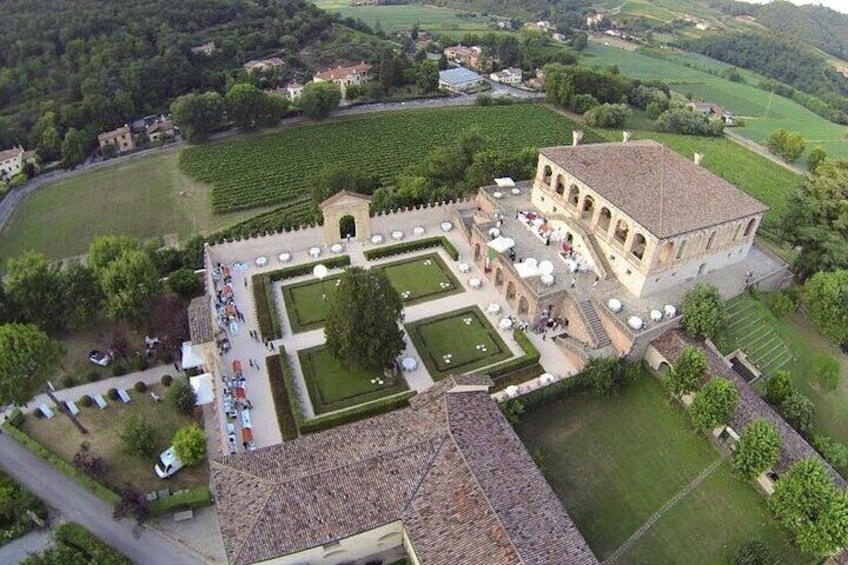 Half-Day Bike Tour at Villa dei Vescovi