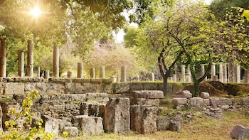 Private Day Trip to Ancient Olympia by Taxi