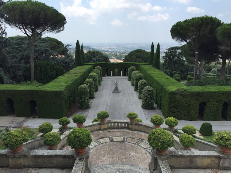 A walk in the Pontifical Villas of Castel Gandolfo